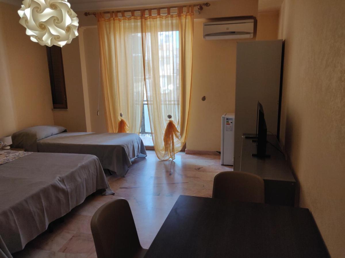Bed & Breakfast Casa Vittoria Santo Stefano di Camastra Luaran gambar